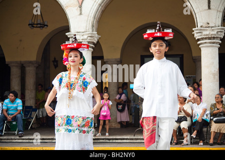 The Jarana is the typical dance of Yucatan, with its origins in a blend of ancient indigenous, mestizo and Spanish  dances. Stock Photo