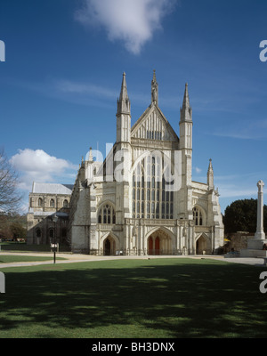 Winchester Cathedral, Hampshire, England.  West front remodelled in fourteenth century English Gothic Stock Photo