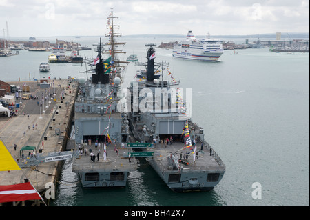 2 Royal Navy frigates moored in Portsmouth Dockyard during open day, Portsmouth harbour, Portsmouth, Hampshire, UK. Stock Photo