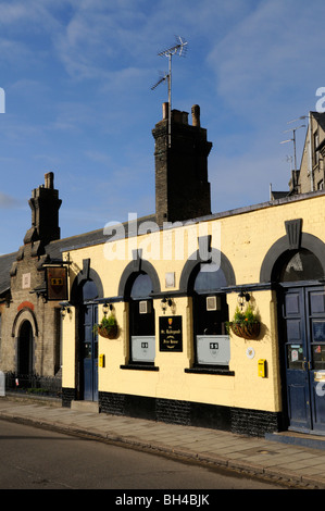 England; Cambridgeshire; Cambridge; The St Radegund Pub on King Street Stock Photo