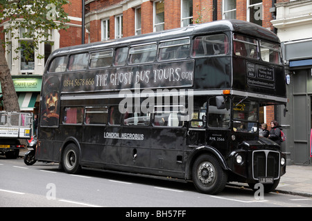 london necrobus offering ghost tours near trafalgar square london uk Stock Photo