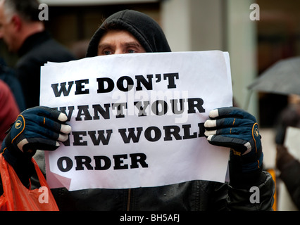 Hundreds gathered outside Chilcot inquiry to call for Tony Blair's arrest for war crimes in Iraq London 29.01.10 Stock Photo