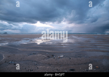 Snow clouds gather over Fistral Beach, Newquay.  Cornwall Stock Photo