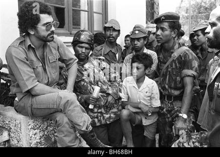 Jose Ramos-Horta with Fretilin at Batugade on border of East Timor where Indonesian forces invading. October 1975 Stock Photo