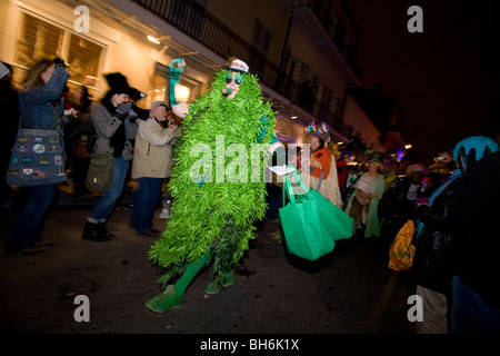 mardi gras krewe du vieux