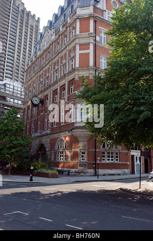 Cripplegate Free Library building Golden Lane, Finsbury, Barbican ...