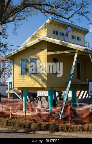 Solar homes on stilts being built by Brad Pitt Make It Right Foundation lower ninth Ward New Orleans, Louisiana Stock Photo