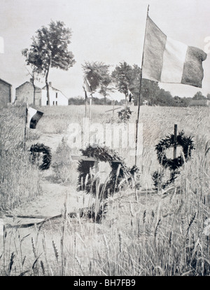 Graves in the wheatfields on the Western Front during the First World War. Stock Photo