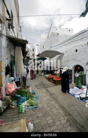 Fruit for sale at a fruit stall along one of the many narrow alleys at the casbah in Tetuon, Morocco Stock Photo