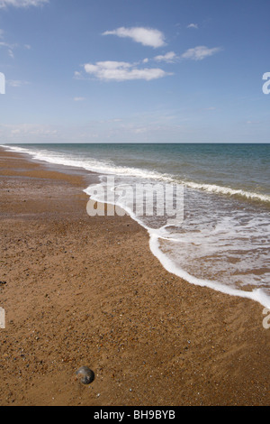 The pebble beach at Blakeney Point on the North Norfolk Coast, UK Stock ...