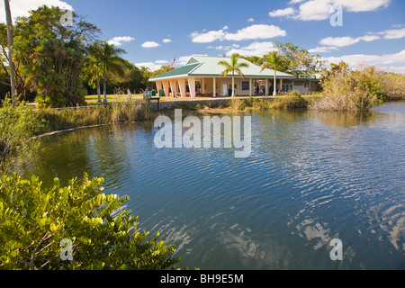 Visitor Center at the Anhinga Trail in the Everglades National Park in Florida Stock Photo