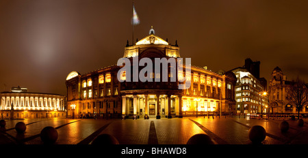 Victoria Square in Birmingham City Centre, showing the Council House, The Town Hall. Birmingham, England. Stock Photo