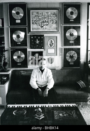 ROGER WILLIAMS - US pianist and songwriter at his Encino home in 1966. Photo Orlando Stock Photo