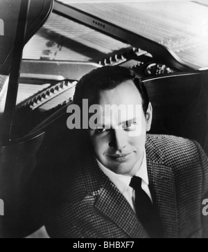 ROGER WILLIAMS - US songwriter and pianist about 1966 Stock Photo