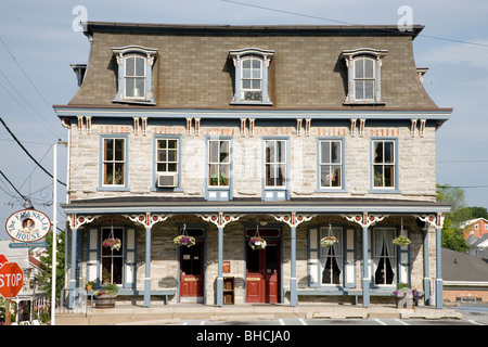 The Franklin House in Lancaster County, Schaefferstown, Pennsylvania ...