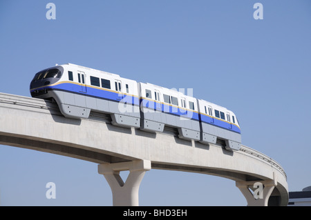 The metro transport bridge at the Palm Jumeirah Stock Photo, Royalty ...