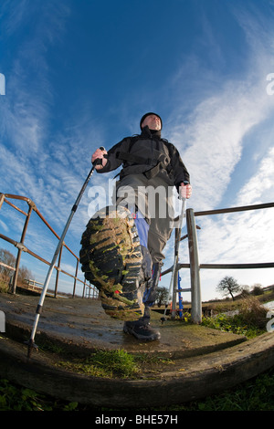 Walker on the Thames Path in Oxfordshire, Uk Stock Photo