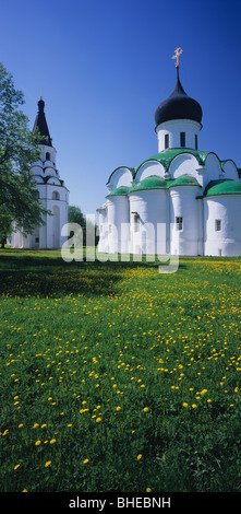 The Trinity cathedral view, Aleksandrovskiy settlement of Ivan the terrible (monastery) in bloom,  Alexandrov, Russia Stock Photo