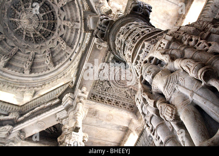 Intricately carved stone sculptures and mandalas of the great Ranakpur Jain temple in Rajasthan. Stock Photo