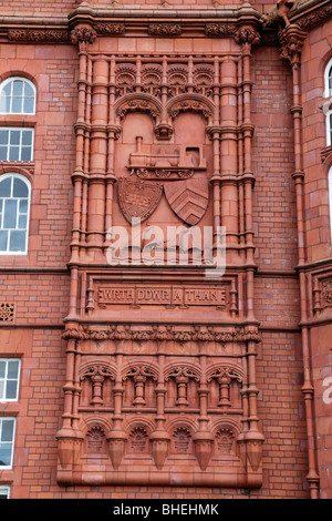 coat of arms of the cardiff railway company on the side of the pierhead building  cardiff bay wales uk Stock Photo