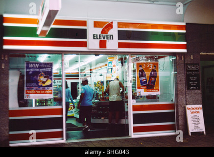 Seven eleven shop store window hi-res stock photography and images - Alamy