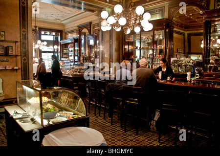 Old Vienna: Coffee at Demel and Central – Having Me Time