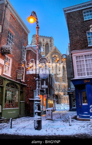 York Minster at Christmas, Petergate Street Stock Photo