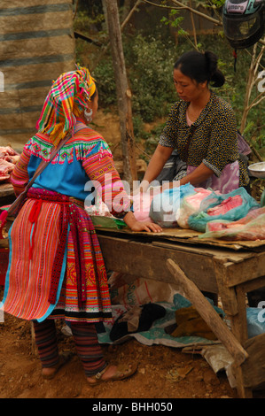 Lao Cai Province, Can Cau Market, Flower Hmong Hill Tribe, Saturday Market,  near sapa, north west vietnam Stock Photo