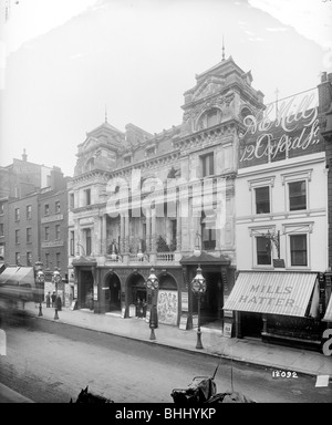 The Oxford Music Hall, London, 1893. Artist: Bedford Lemere and Company Stock Photo