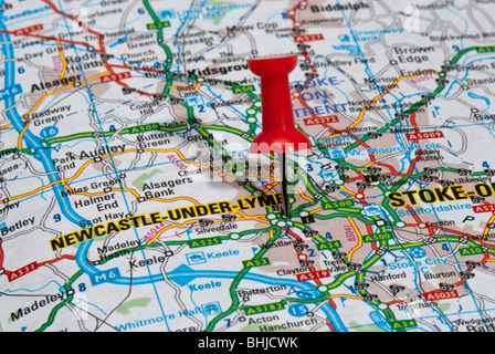 red map pin in road map pointing to city of Newcastle-under-Lyme Stock Photo