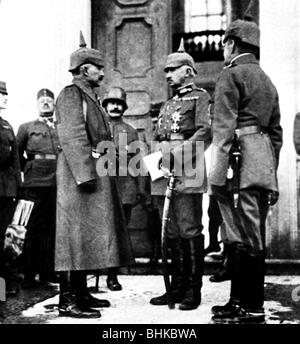 William II, 27.1.1859 - 4.6.1941, German Emperor 15.6.1888 - 9.11.1918, at the front, visiting the 14th Army headquarter, Passariano, Italy, late 1917, with general Otto von Below, , Stock Photo