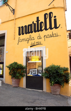 Family owned and run pasta factory in Lari, Italy: Martelli Famiglia di pastai Stock Photo