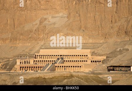 Mortuary temple of Queen Hatshepsut at Deir al-Bahri in the morning sun, Stock Photo