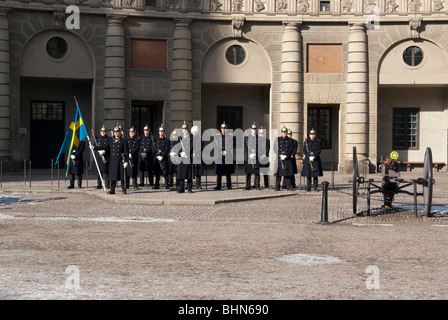 Changing of the guard at the royal palace in Stockholm, Sweden Stock Photo