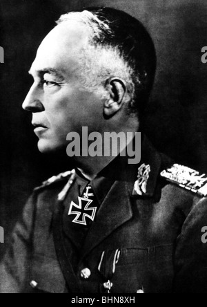 Antonescu, Ion, 2.6.1882 - 1.6.1945, Romanian marshal, statesman since 6.9.1940, portrait, side view, circa 1942, Stock Photo