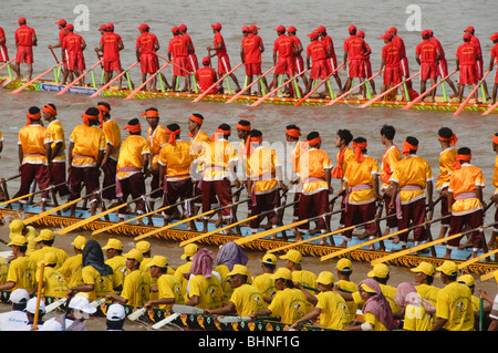 long boat races during the Water Festival in Phnom Penh Cambodia Stock Photo