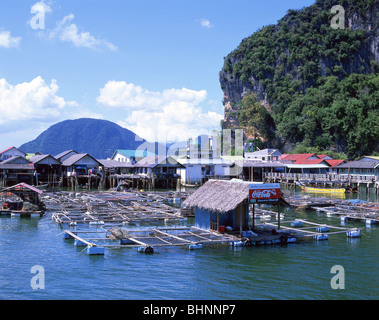 Fishing village on sea-stilts, Ko Panyi, Phang Nga Bay Marine National Park, Phang Nga Province, Thailand Stock Photo