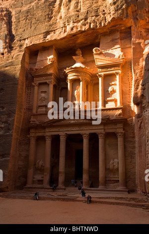 The Treasury or Al Khaznah at the ancient red rose city of Petra in Wadi Musa, Jordan. Stock Photo