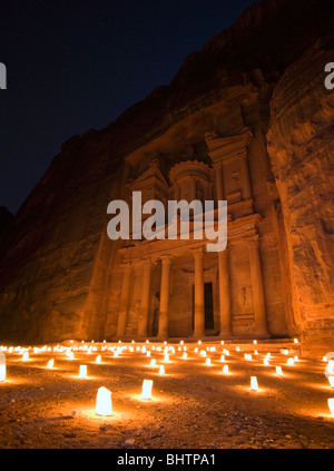 The Treasury or Al Khaznah lit up by candles for Petra by night in Wadi Musa, Jordan. Stock Photo