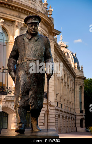 Winston Churchill bronze statue beside the Petit Palais in Paris France Stock Photo