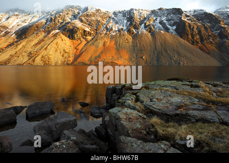 Wast Water screes, the top dusted with snow, English Lake District Stock Photo