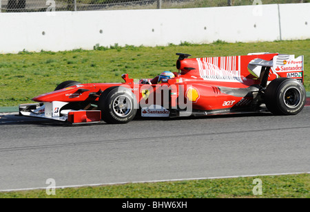 Fernando Alonso driving for the Ferrari team during testing at the Circuit de Catalunya, Montmelo, Spain 2010 Stock Photo