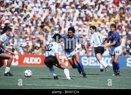 Italy v Argentina 1982 World Cup Gentile races to get between two argentine players Stock Photo