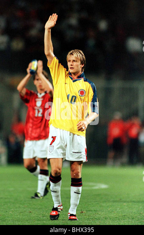 DAVID BECKHAM CELEBRATES VICTORY ENGLAND v ARGENTINA JAPAN WORLD