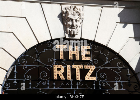 Entrance to the Ritz Hotel, London Stock Photo