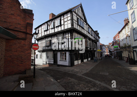 The timber framed Abbotts House in Butcher Row,Shrewsbury,a Grade 1 Listed 15th century building. Stock Photo