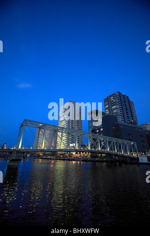 Tennoz Fureai Bridge, Shinagawa, Tokyo, Japan Stock Photo