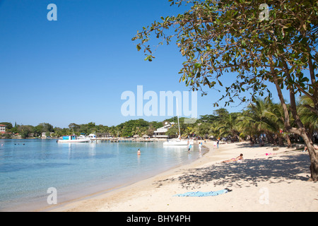 Half Moon Bay, Roatan, Bay Islands, Honduras Stock Photo