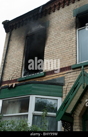 Smoke coming from a house on fire Stock Photo: 34021795 - Alamy