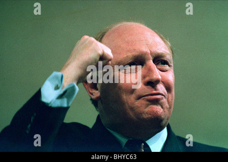 NEIL KINNOCK MP LABOUR PARTY LEADER 15 January 1992 Stock Photo
